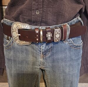 Womens Rhinestone Embellished Buckle Belt